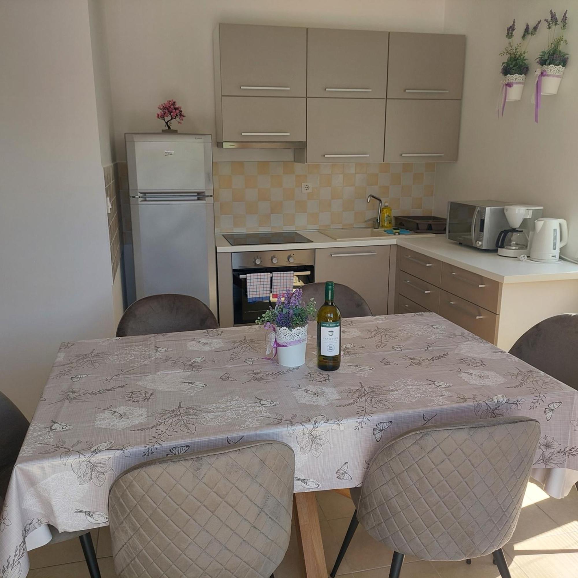 שילו Apartmani Zec מראה חיצוני תמונה